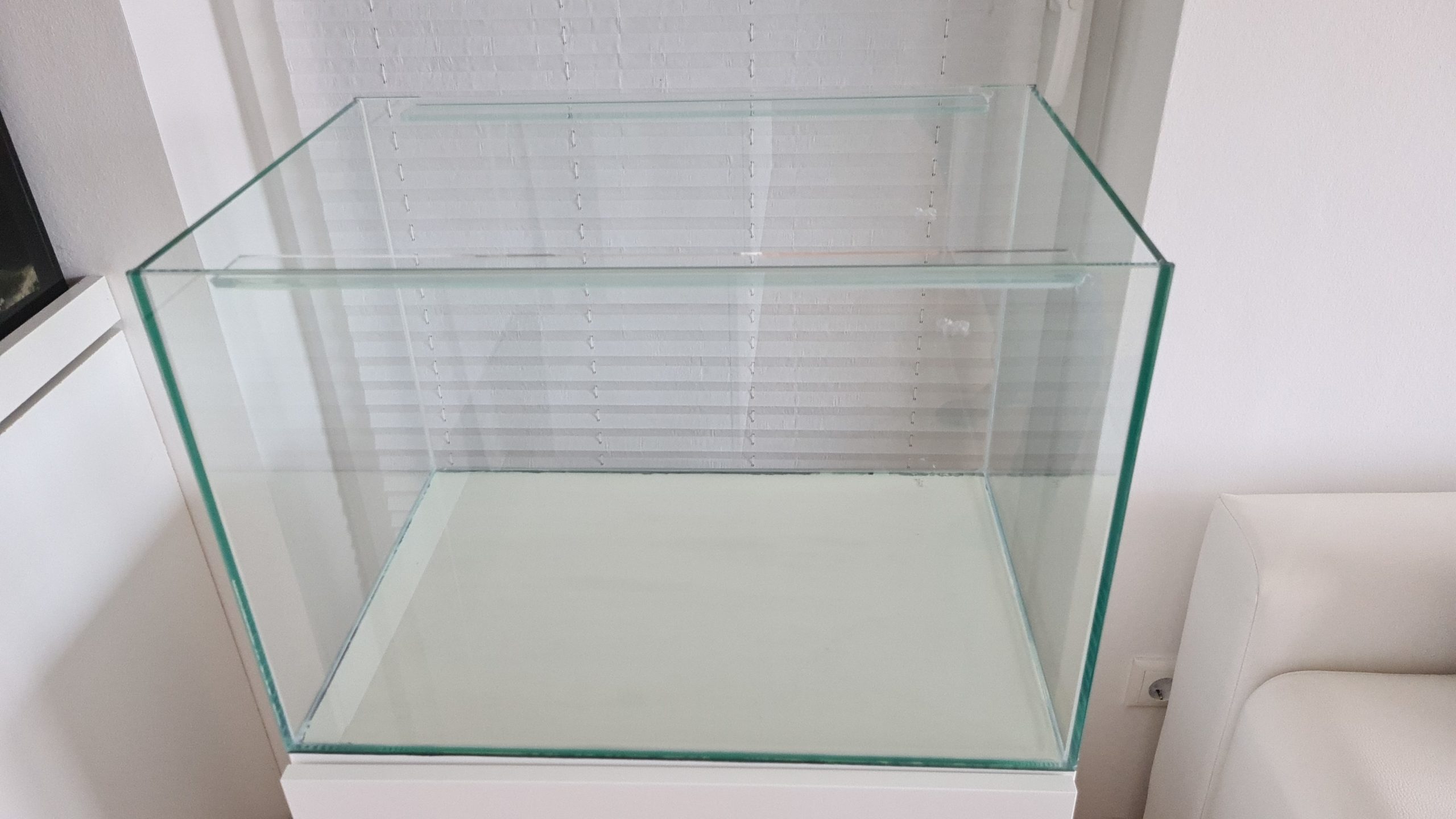 Aquarium 60x40x40cm (LxTxH) 96l für IKEA Besta AMAZONASBECKEN.eu